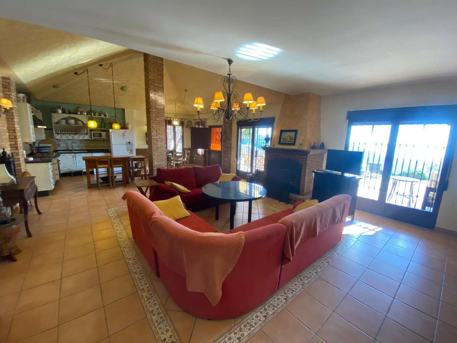 MAGNIFICENT COUNTRY HOUSE FOR SALE IN ÍTRABO