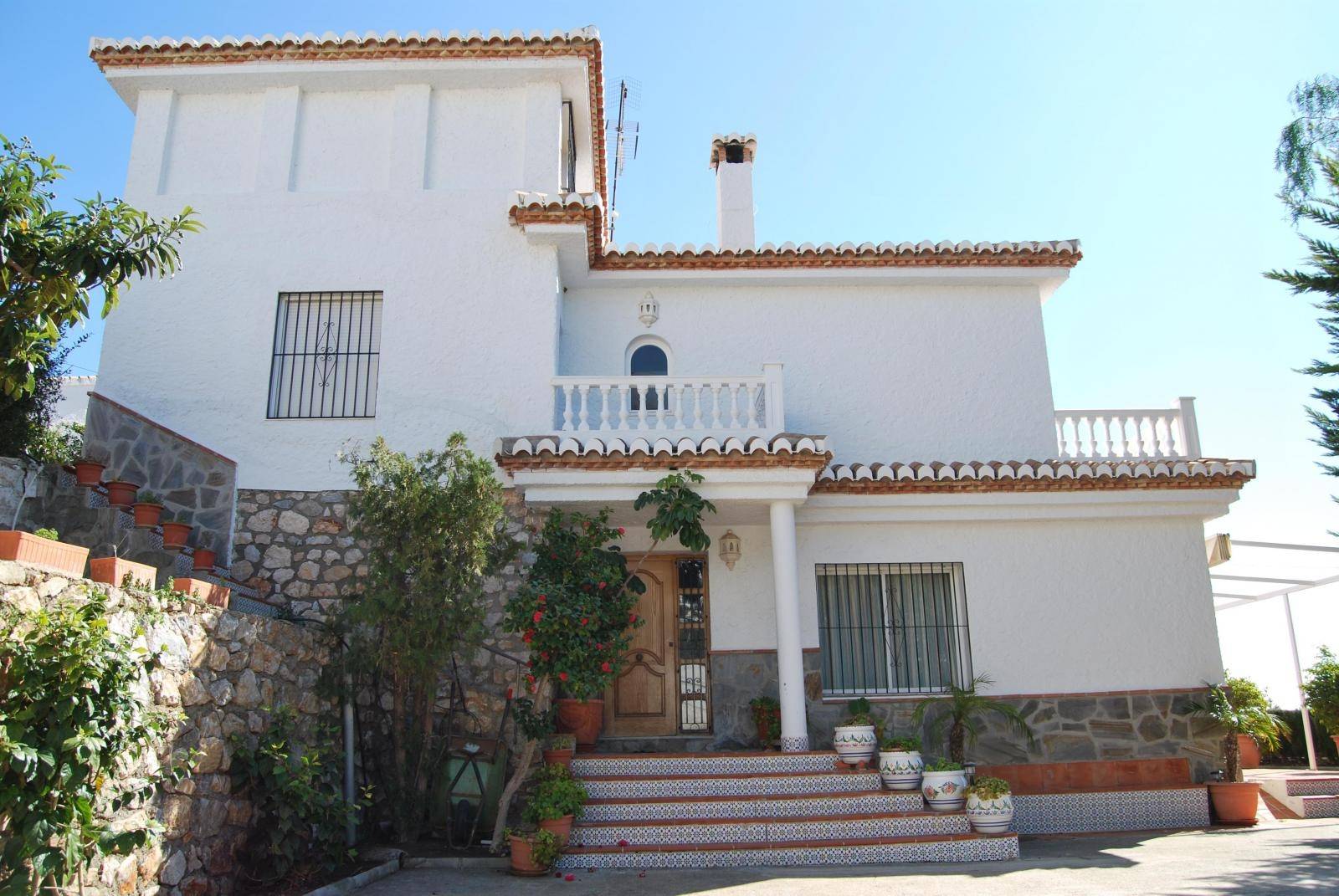 Villa uthyres i Salobreña