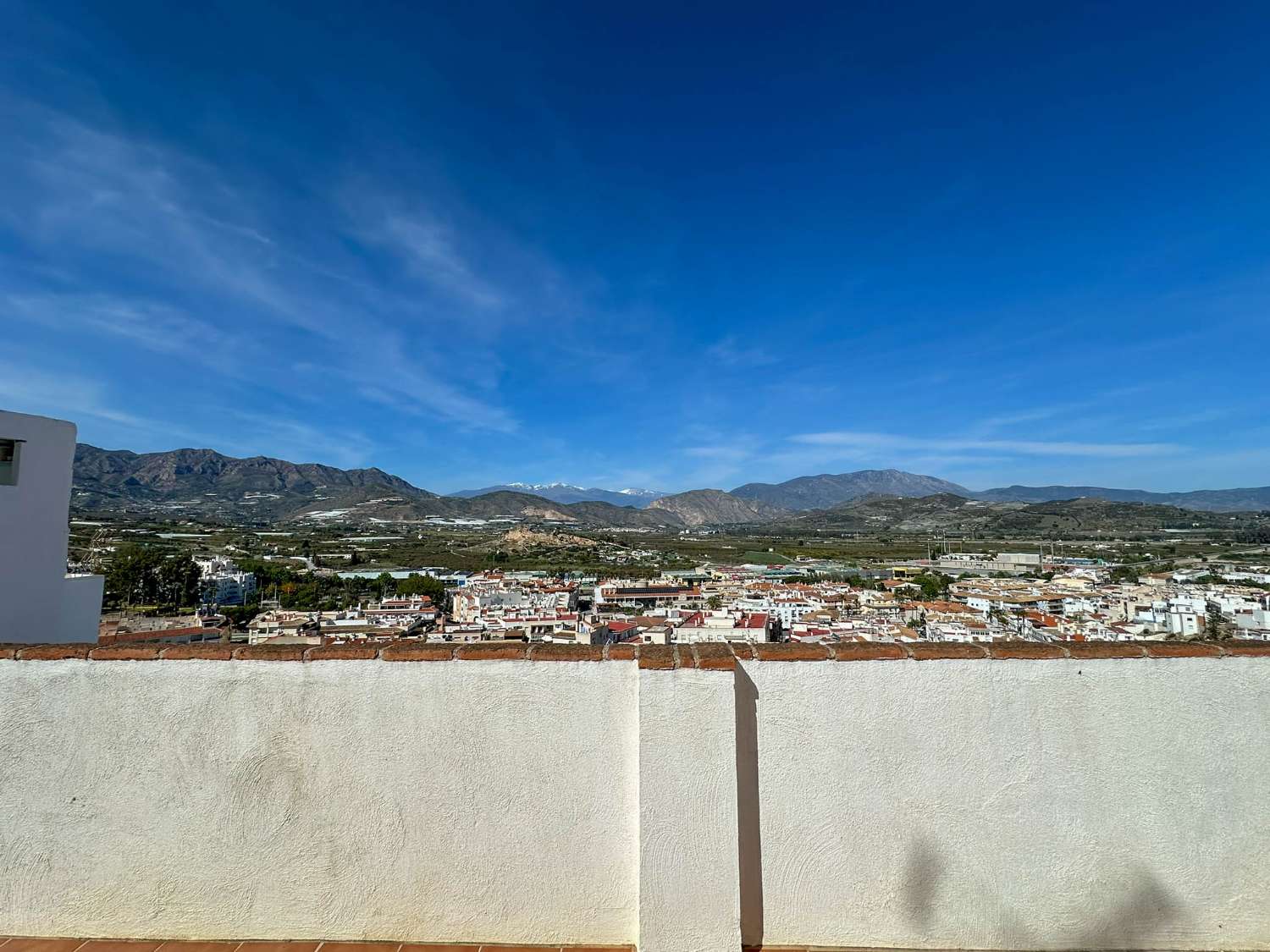 Village house with mountain views for sale, Salobrena