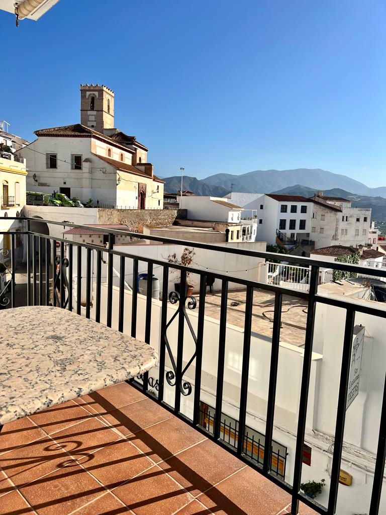 Majestic house for sale in the old town of Salobreña