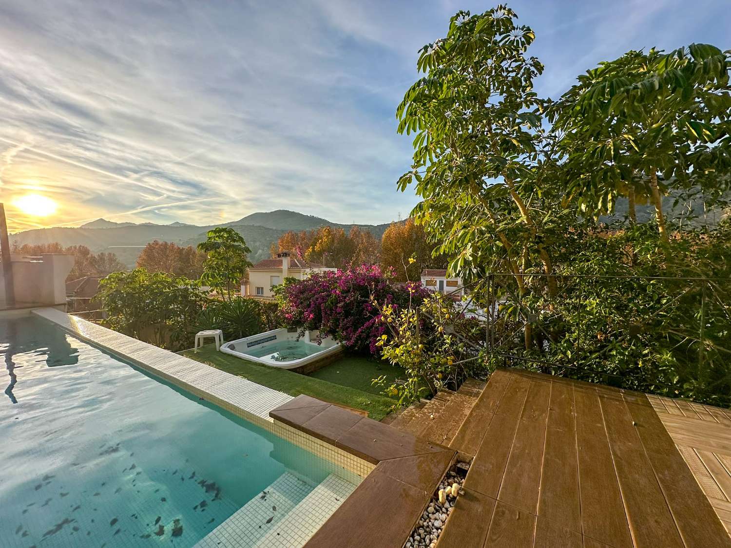 Magnifique maison avec jardin à vendre à Vélez de Benaudalla