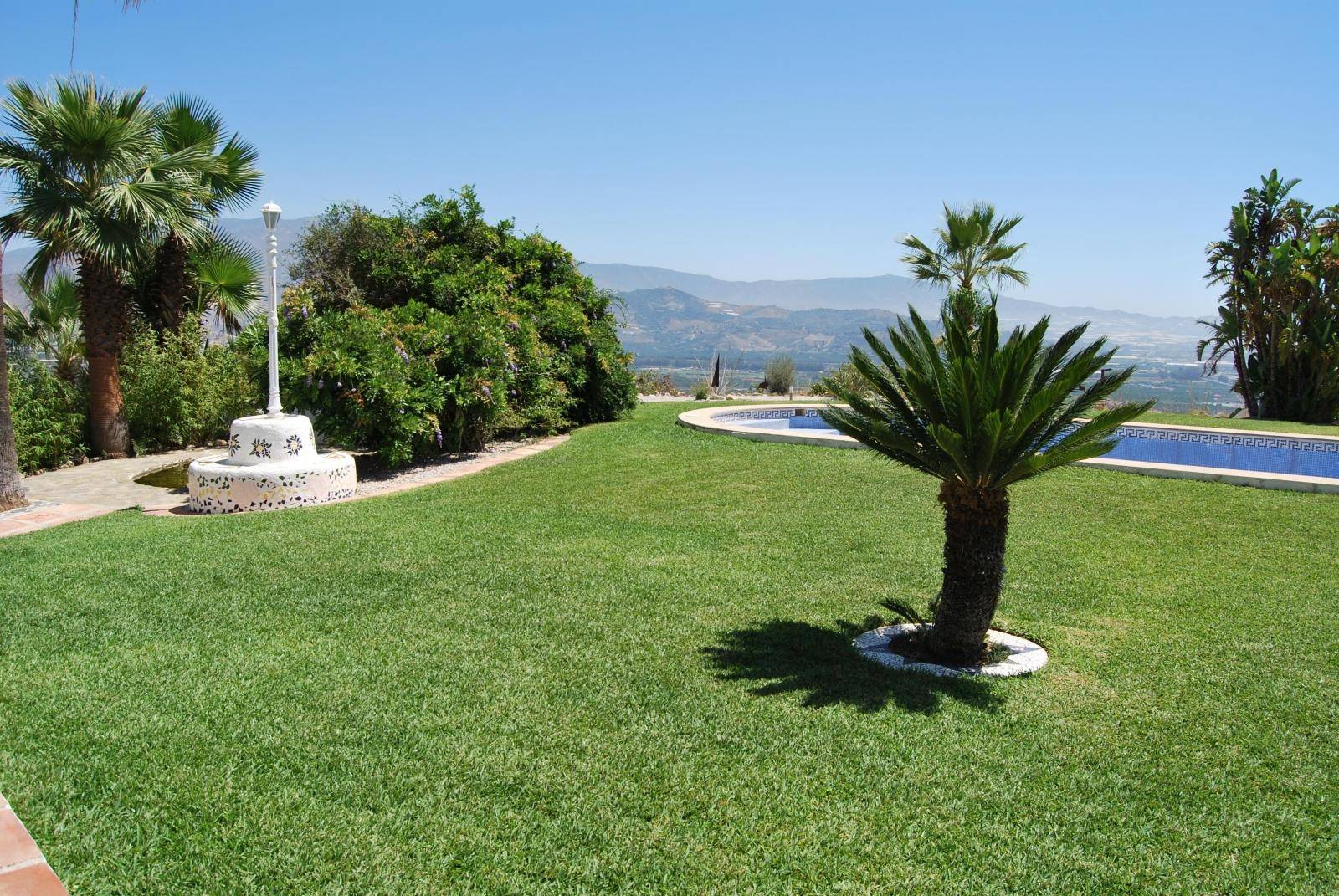 Luxus Villa mit wunderbarem Meer Blick in Salobreña