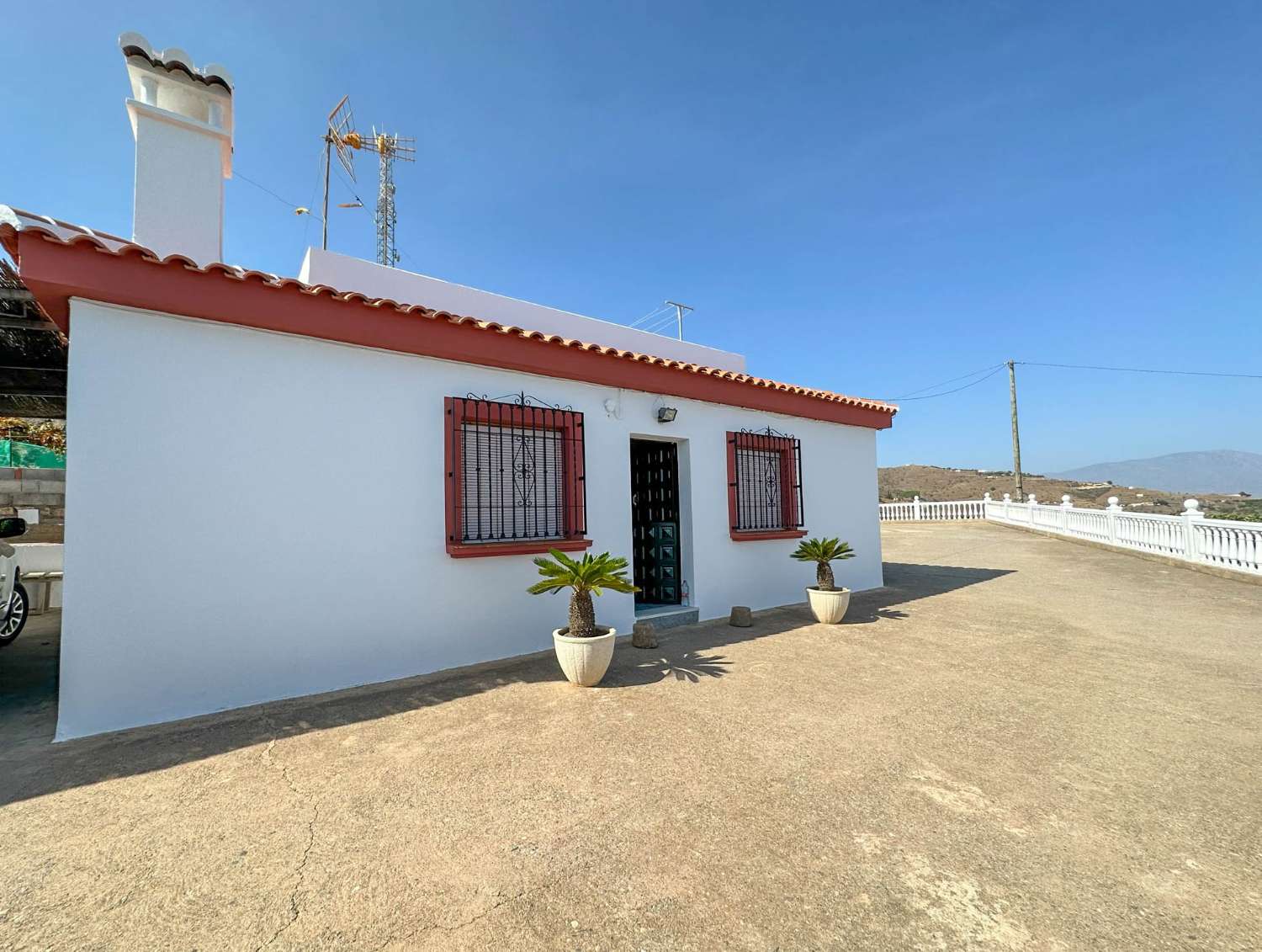 Belle maison de campagne avec piscine à Salobreña