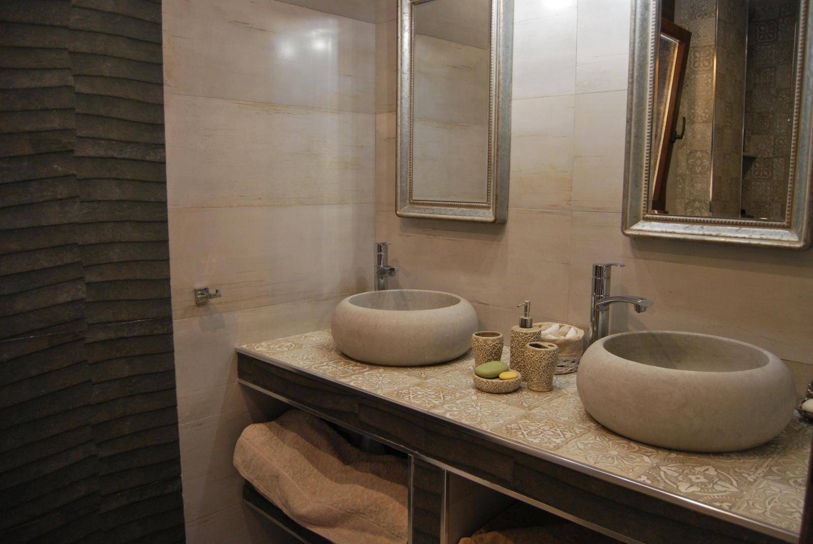 Preciosa villa en venta en Monte de los Almendros, Salobreña