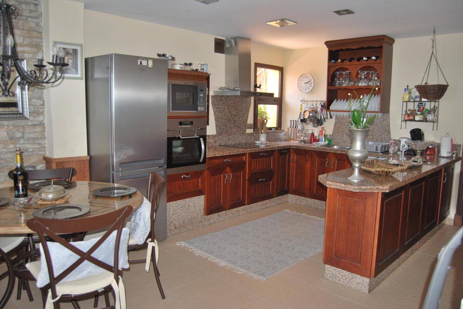 Preciosa villa en venta en Monte de los Almendros, Salobreña