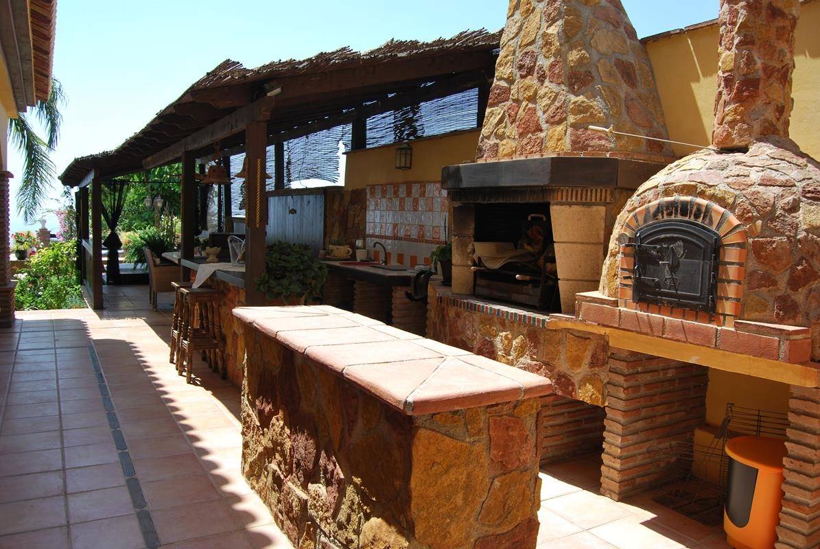 Preciosa villa en venta en Monte de los Almendros, Salobreña