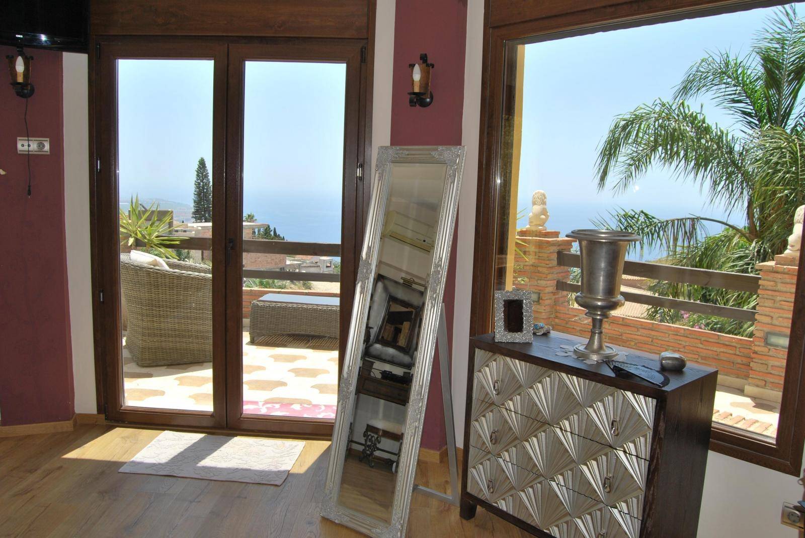 Preciosa villa en venta en Monte de los Almendros, Salobreña