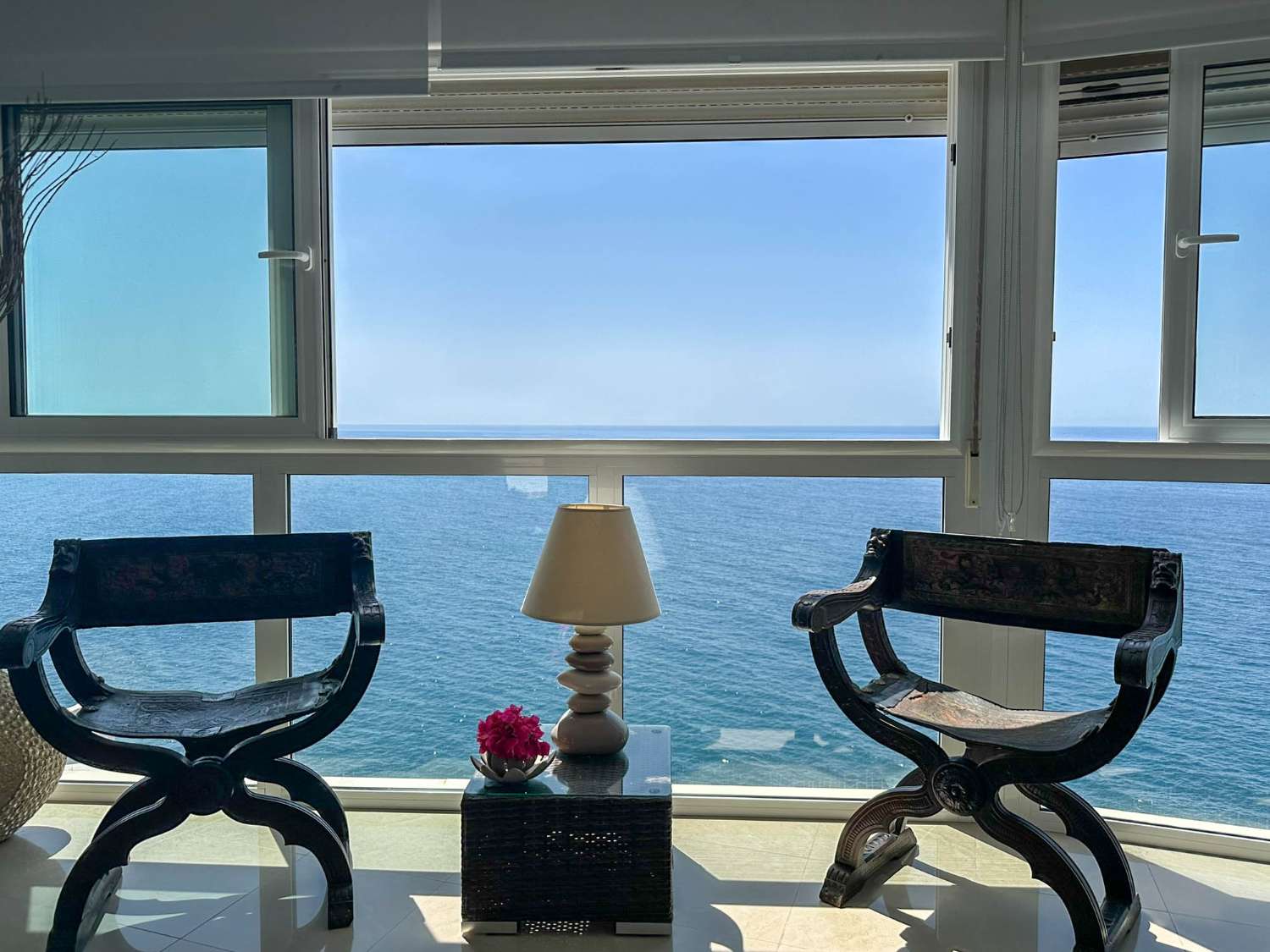 Villa for sale on the seafront in Salobrena