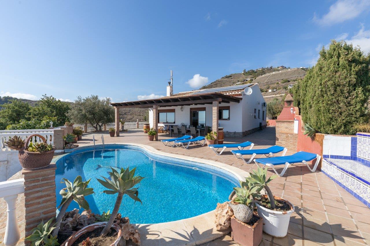 Preciosa villa en venta en Almuñécar