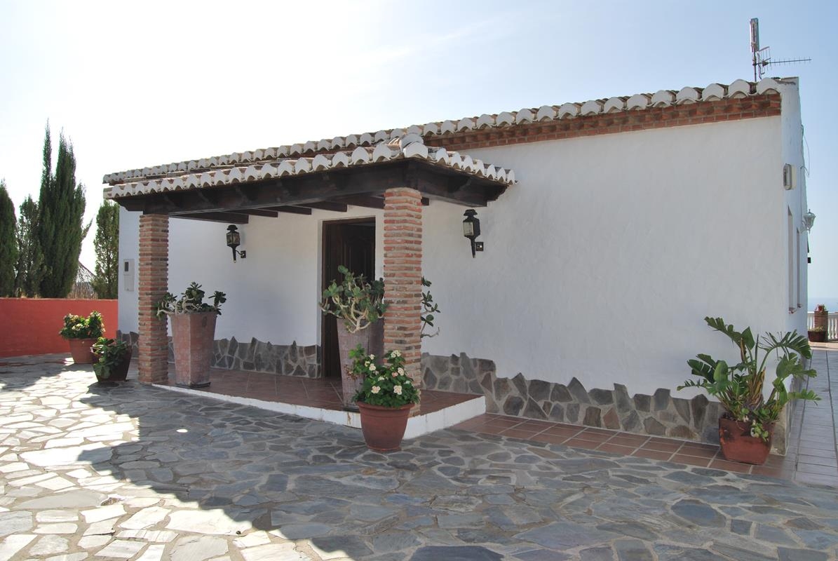 Villa til salg i Almuñécar