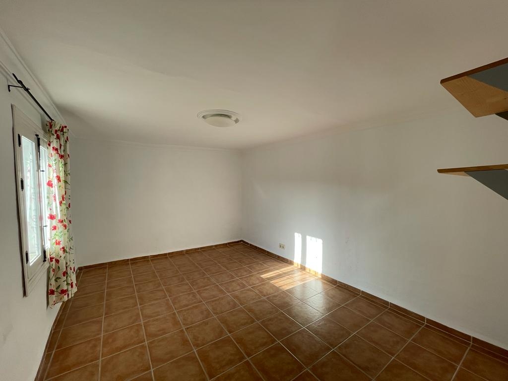 Bonita y espaciosa casa en venta en Matagallares, Salobreña