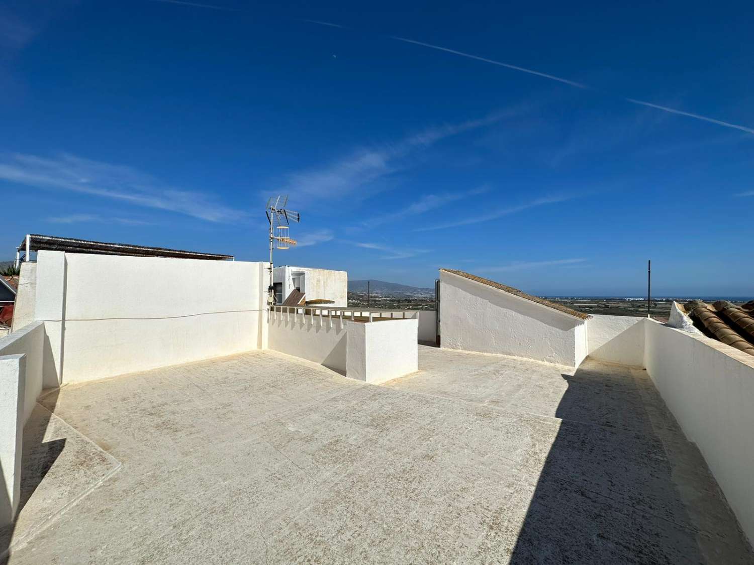 Encantadora Casita de pueblo con vistas impresionantes a toda la costa