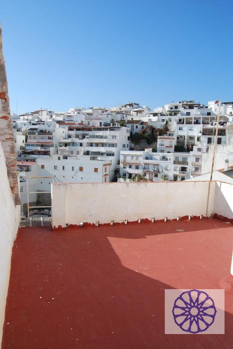 Charming town house for sale in Salobreña