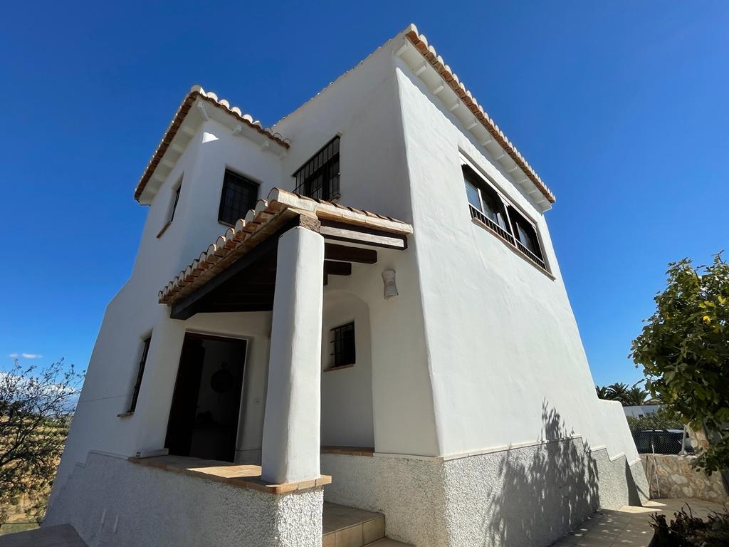 Villa for rent in Salobreña