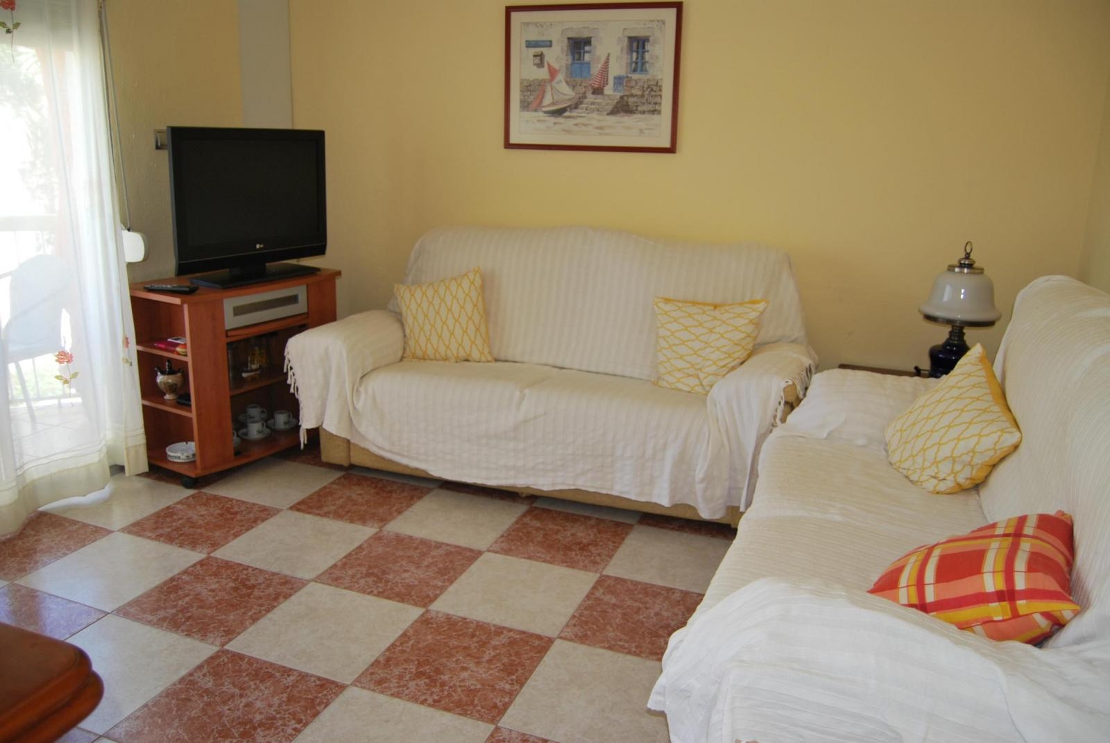 Apartment for rent on the seafront in Salobreña