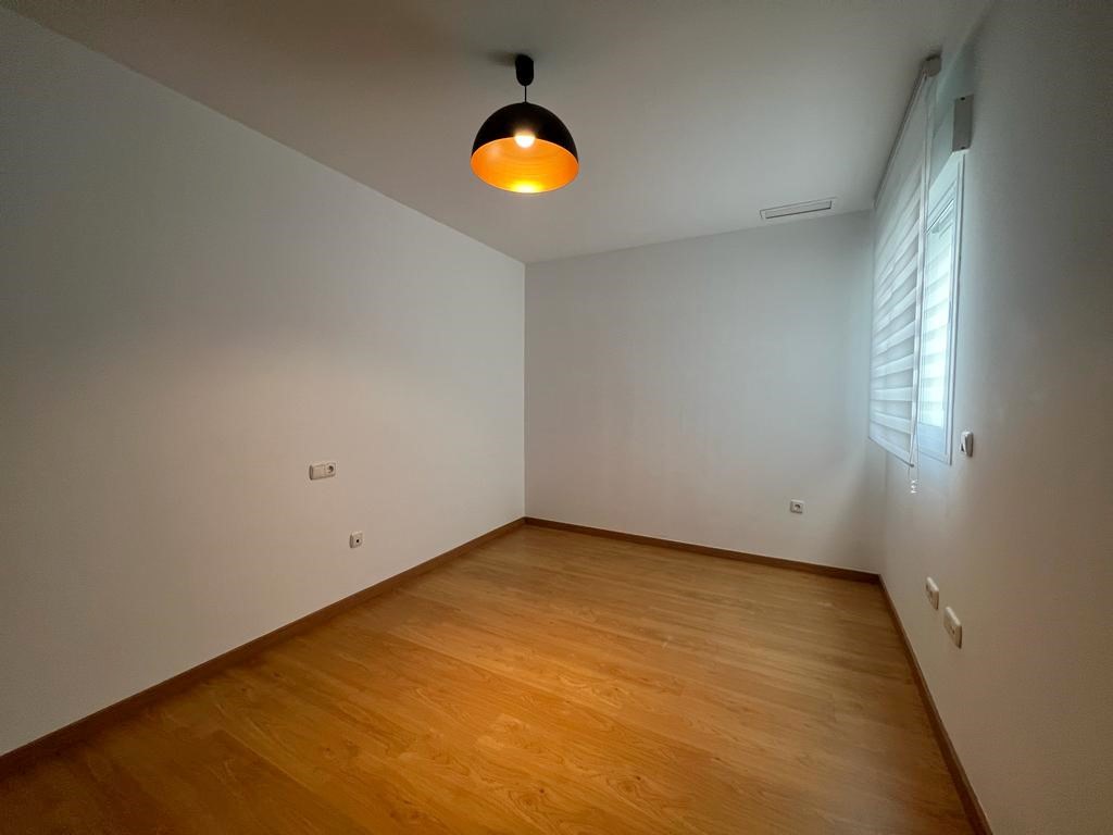 Modern apartment for rent in Salobrena