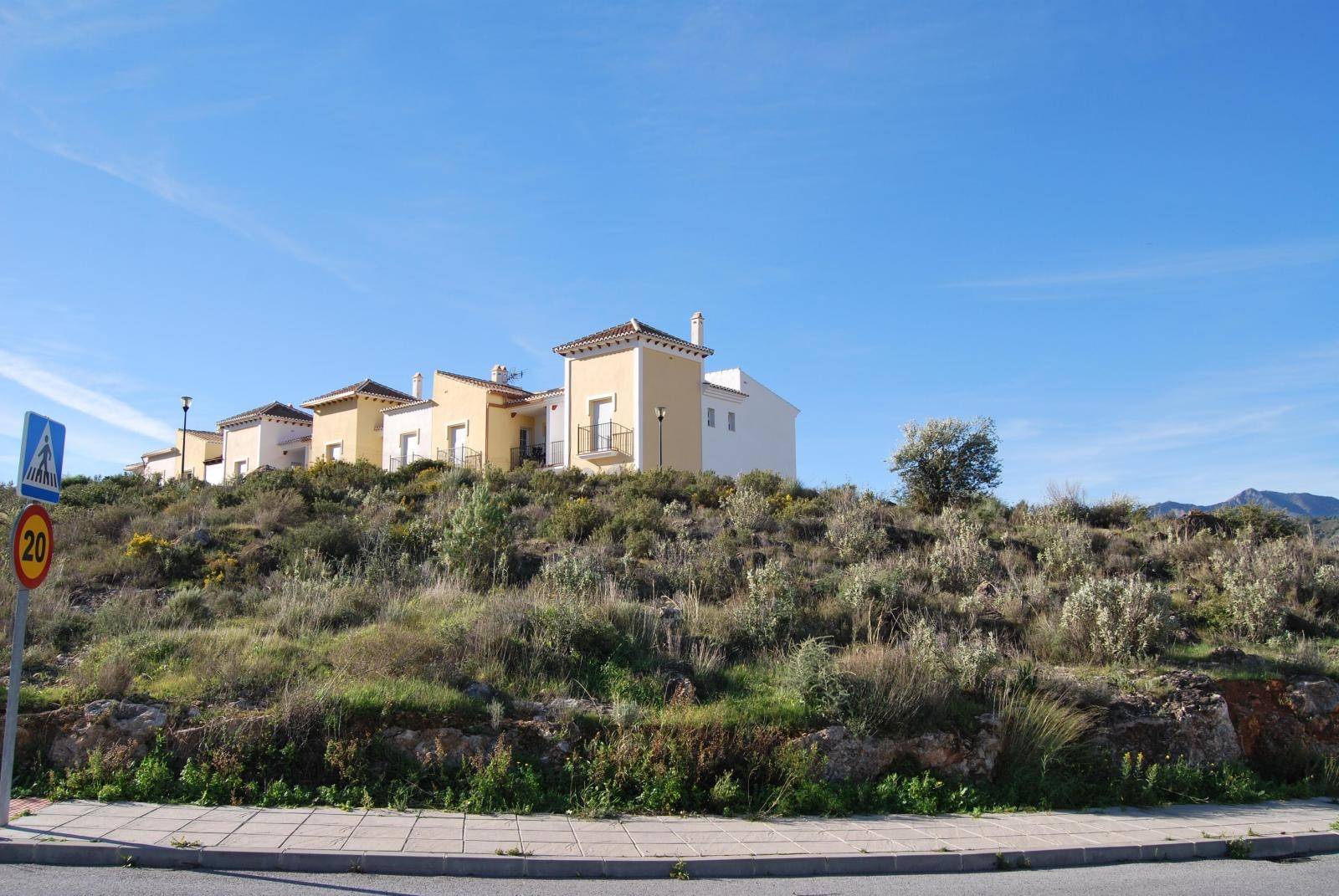 Plot for sale in Vélez de Benaudalla, in Urbanización Hoya de la Mora