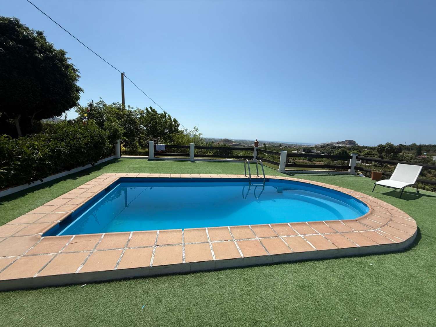 Casa de campo en venta en Salobreña con piscina privada y fantásticas vistas