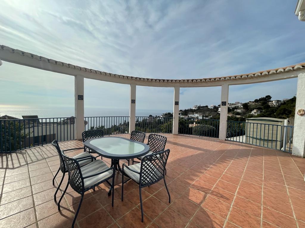 Villa uthyres i Salobreña