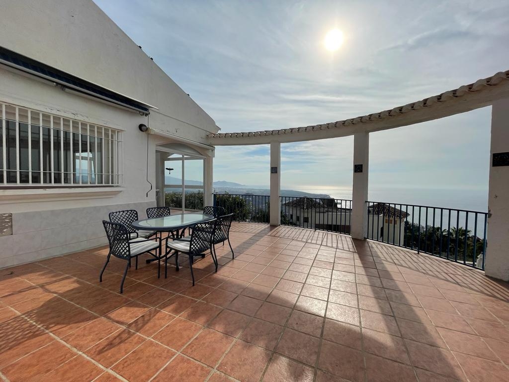 Villa uthyres i Salobreña