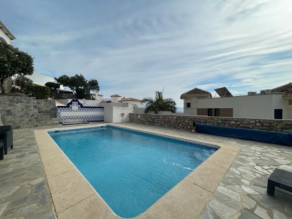 Villa uthyres i Salobreña