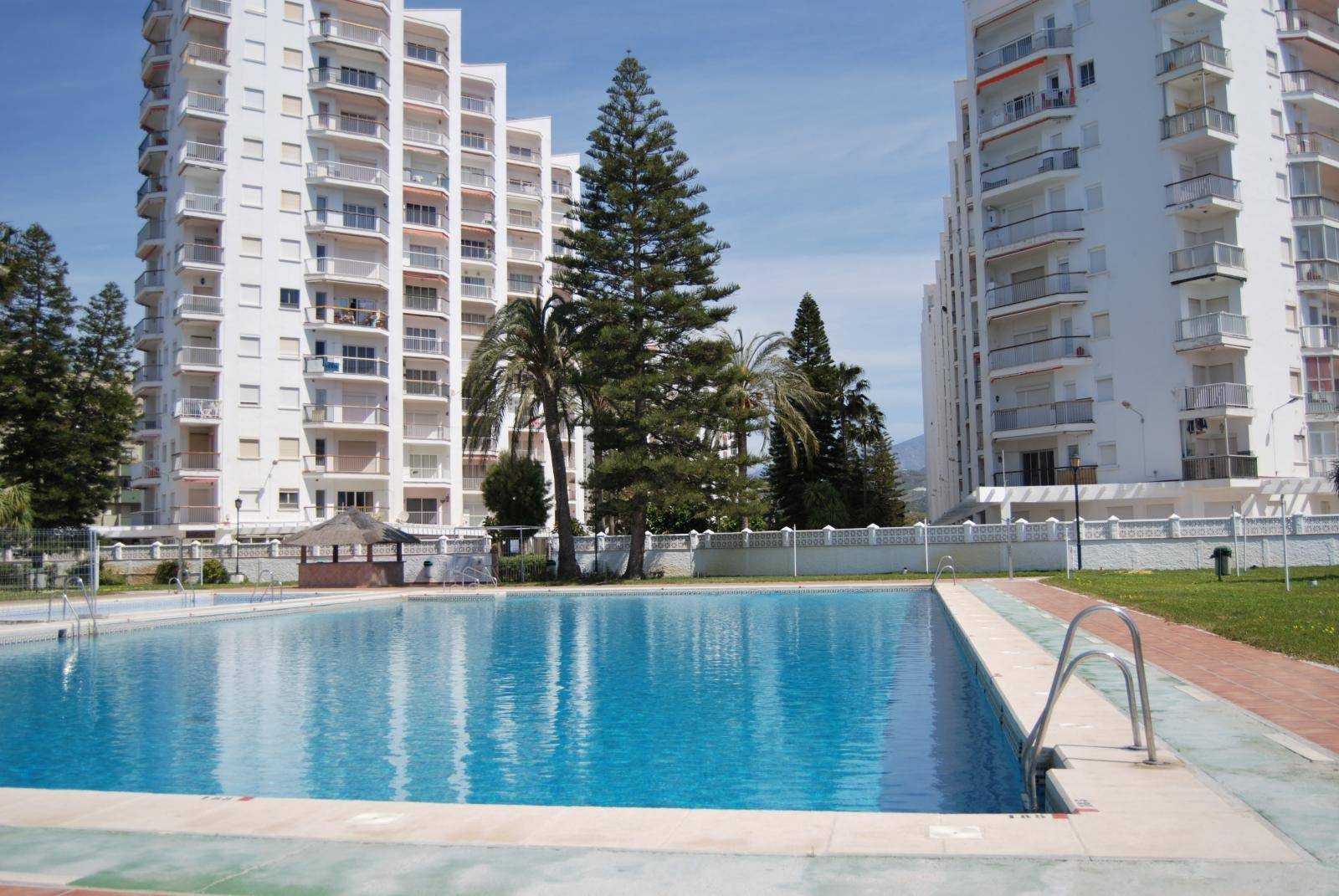 Apartment for sale in Salobreña