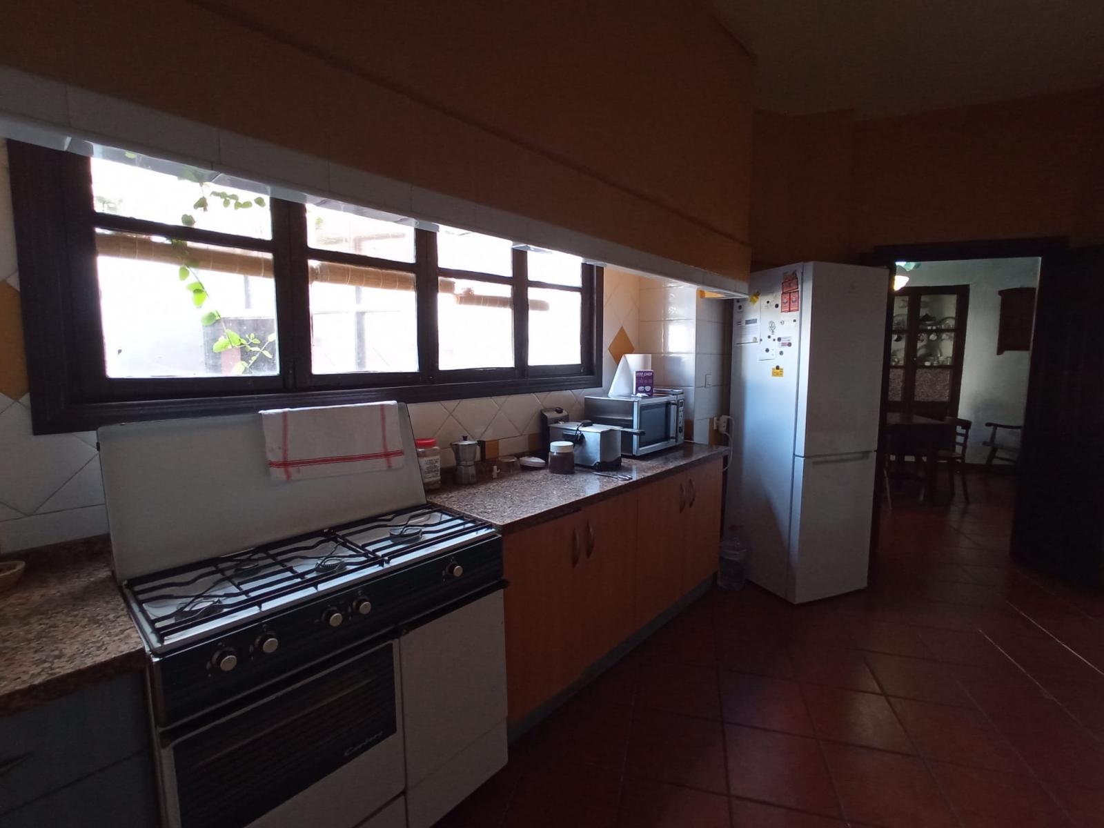 Pension for sale in Salobreña