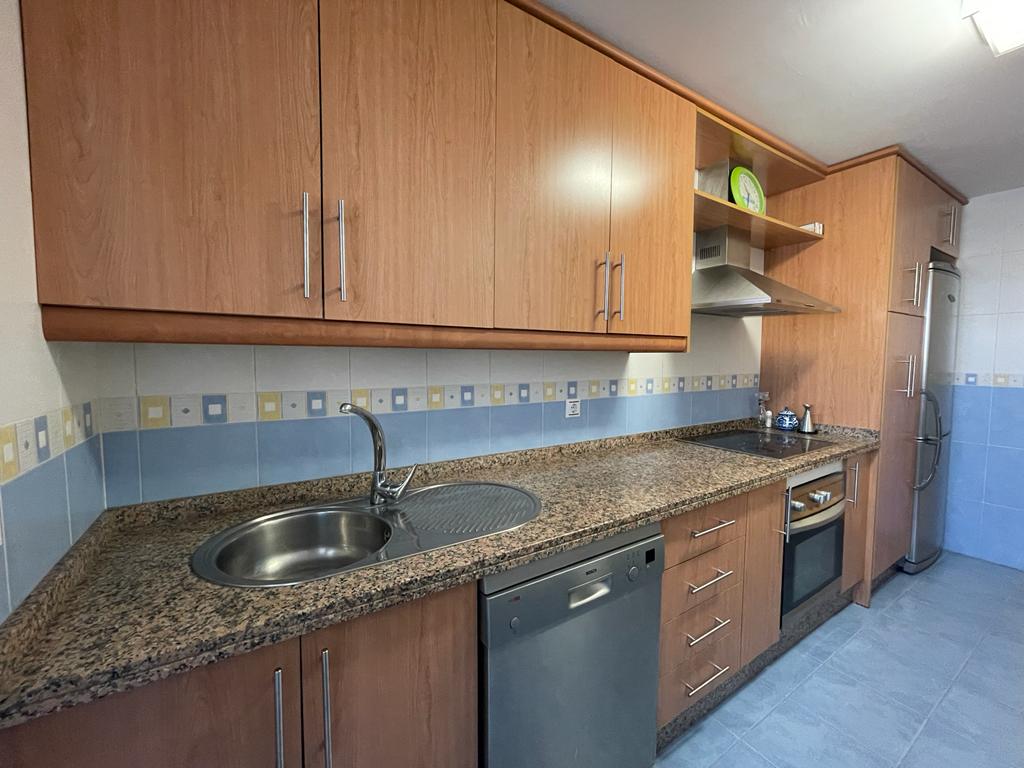 APARTAMENTO EN ALQUILER EN SALOBREÑA