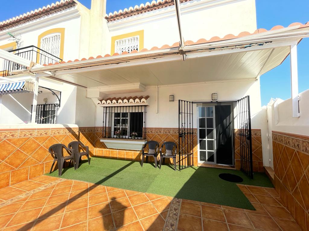 Beautiful house for long term rent in Salobrena Beach