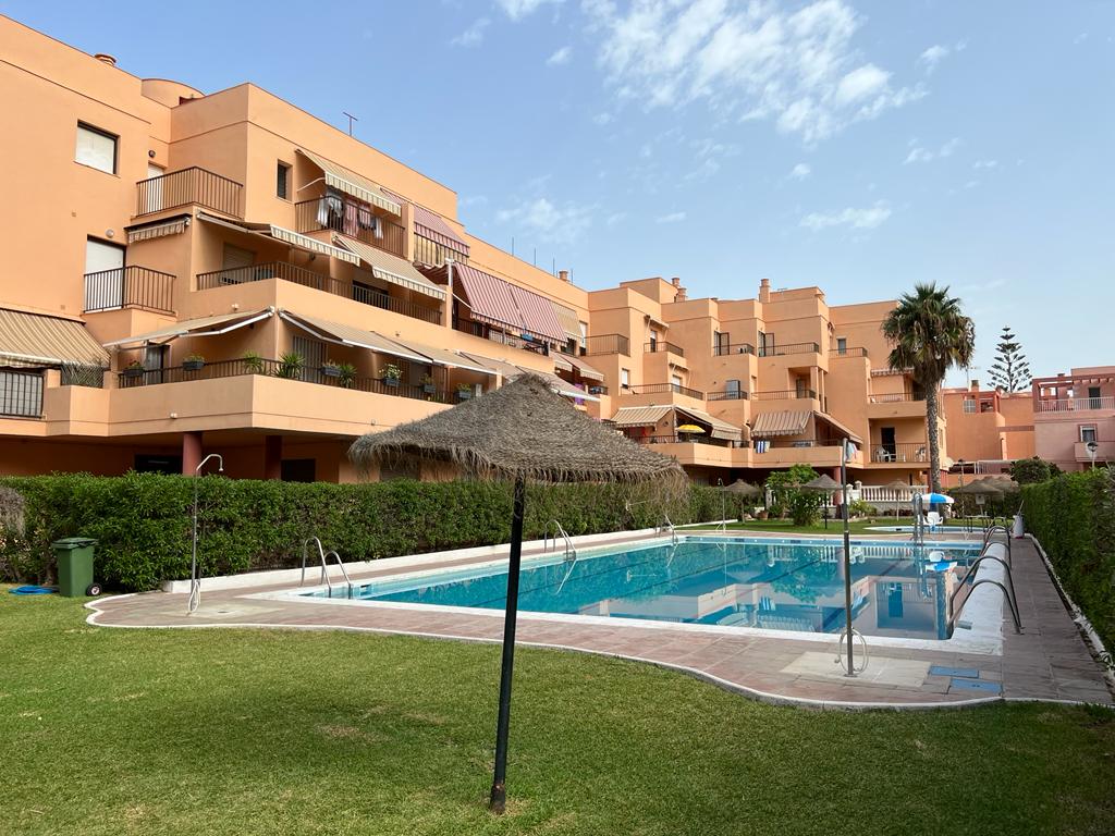 Bonito apartamento en alquiler en la Playa de Salobreña