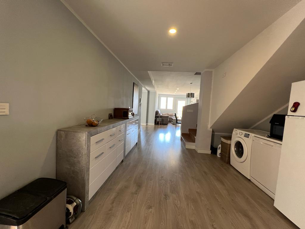 Appartement te huur in Almuñécar