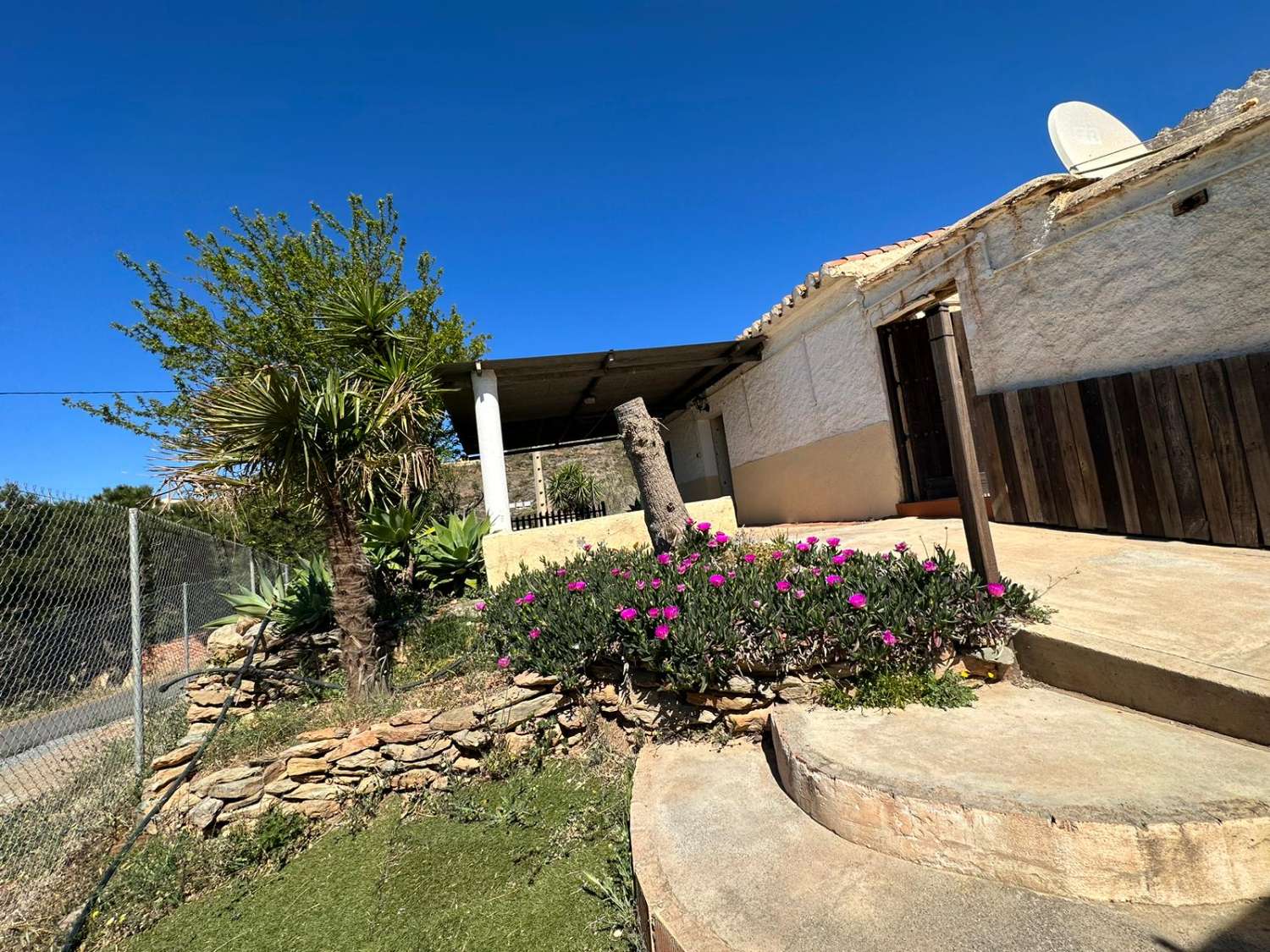 Acogedora casa de campo en venta en Vélez de Benaudalla