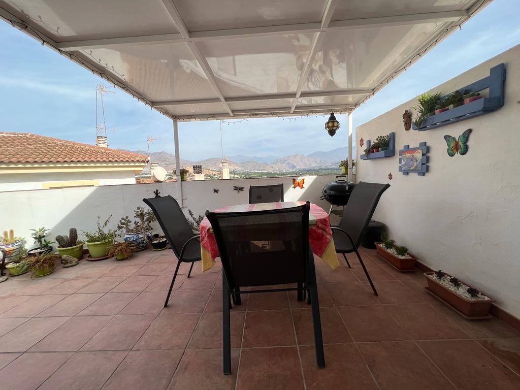 House with garage for sale in Salobrena