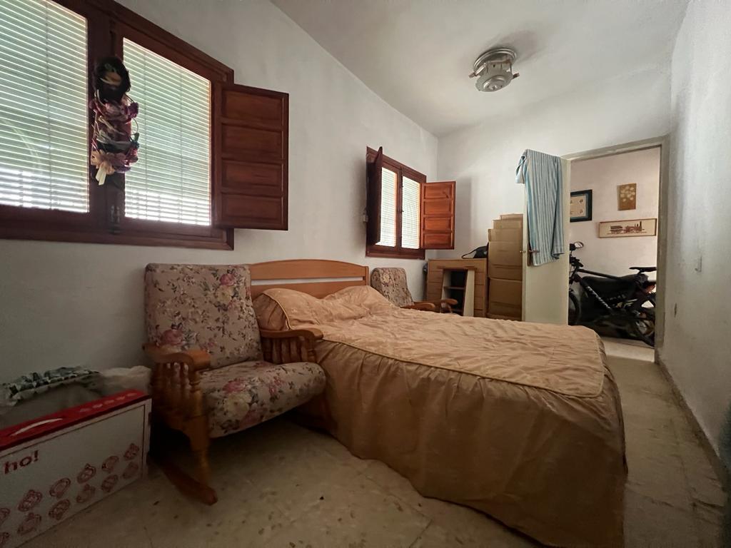 House with views for sale in the old town of Salobreña
