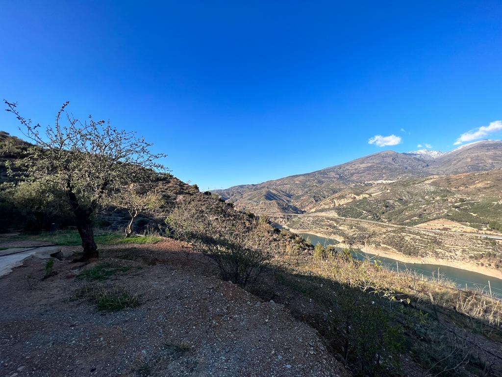 Landhaus mit Blick auf die Sierra Nevada zu verkaufen