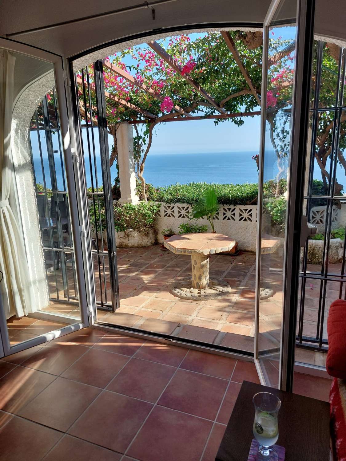 Wonderful villa for sale with private pool, mature gardens and panoramic sea views
