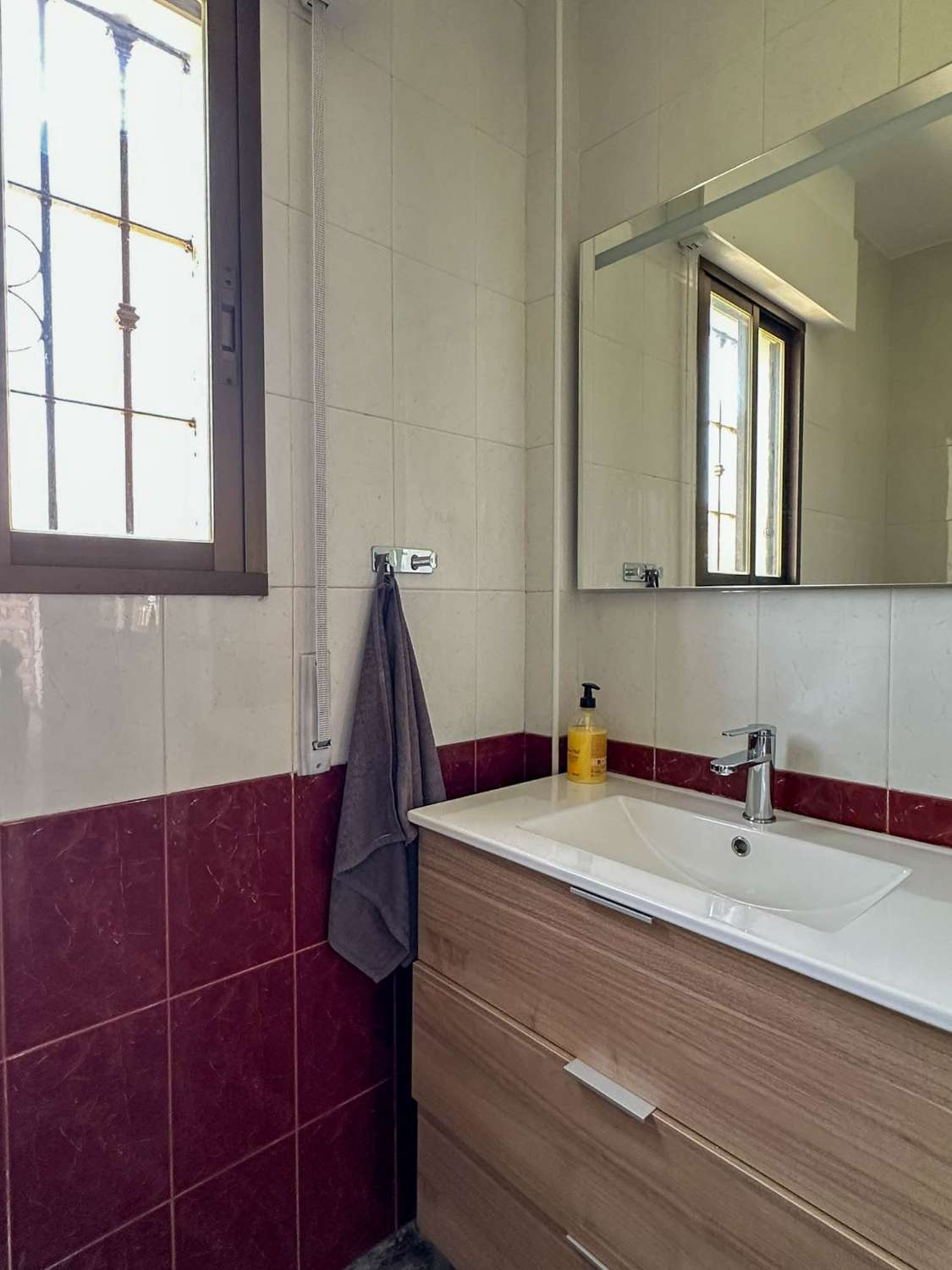Maison de campagne avec potentiel à vendre, Salobreña