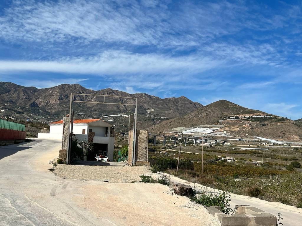 Maison de campagne avec potentiel à vendre, Salobreña