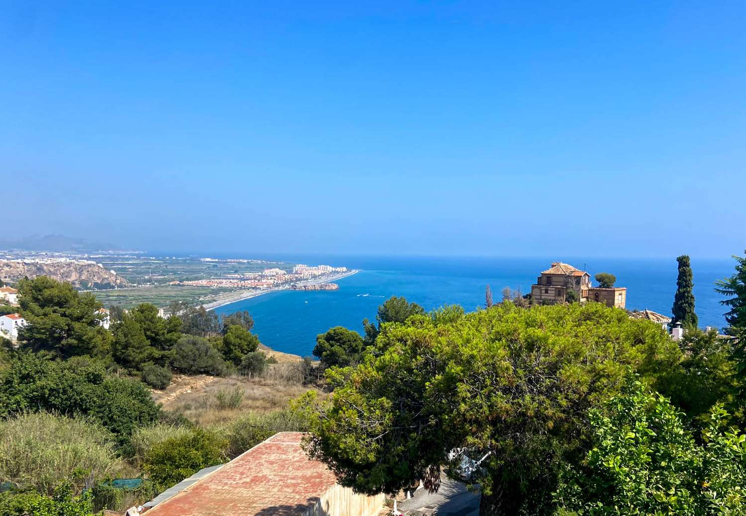 Villa à vendre avec des vues incroyables à Monte de los Almendros