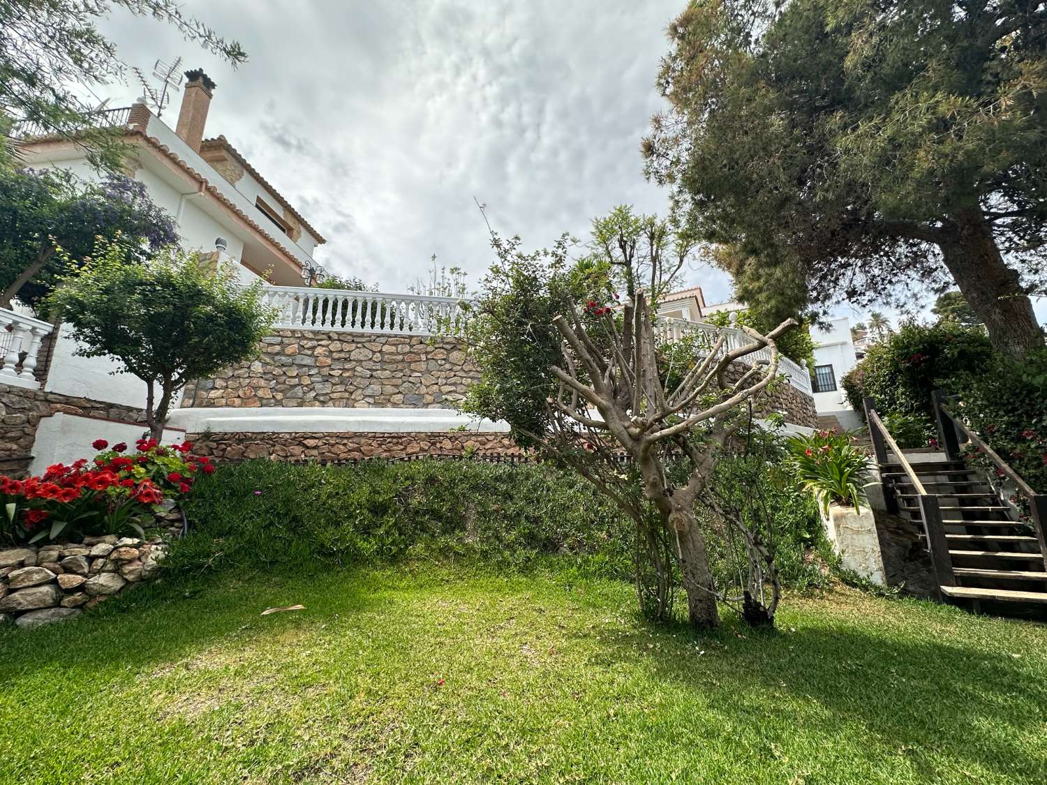 Villa en venta con increíbles vistas en el Monte de los Almendros