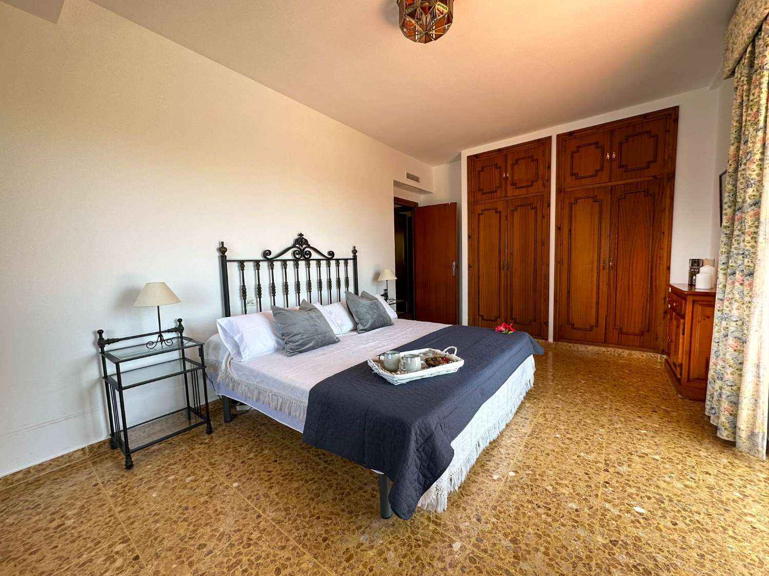 Villa con vistas al castillo de Salobreña