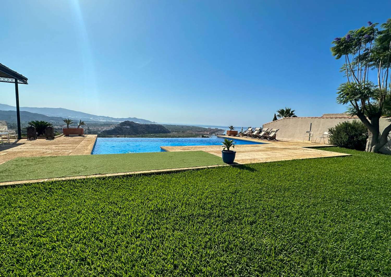 Villa con vistas al castillo de Salobreña