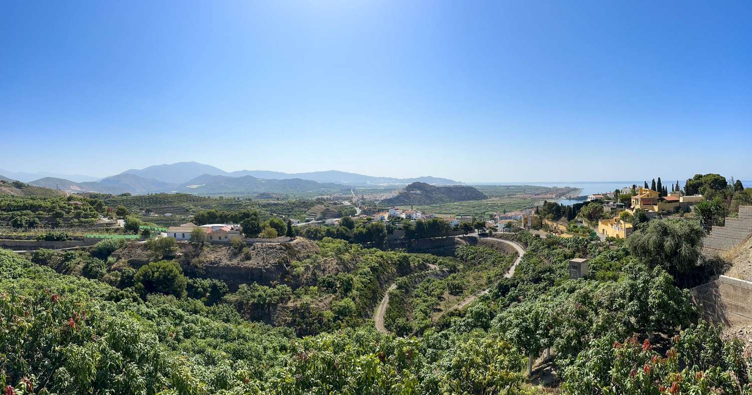 Villa con vistas al castillo de Salobreña