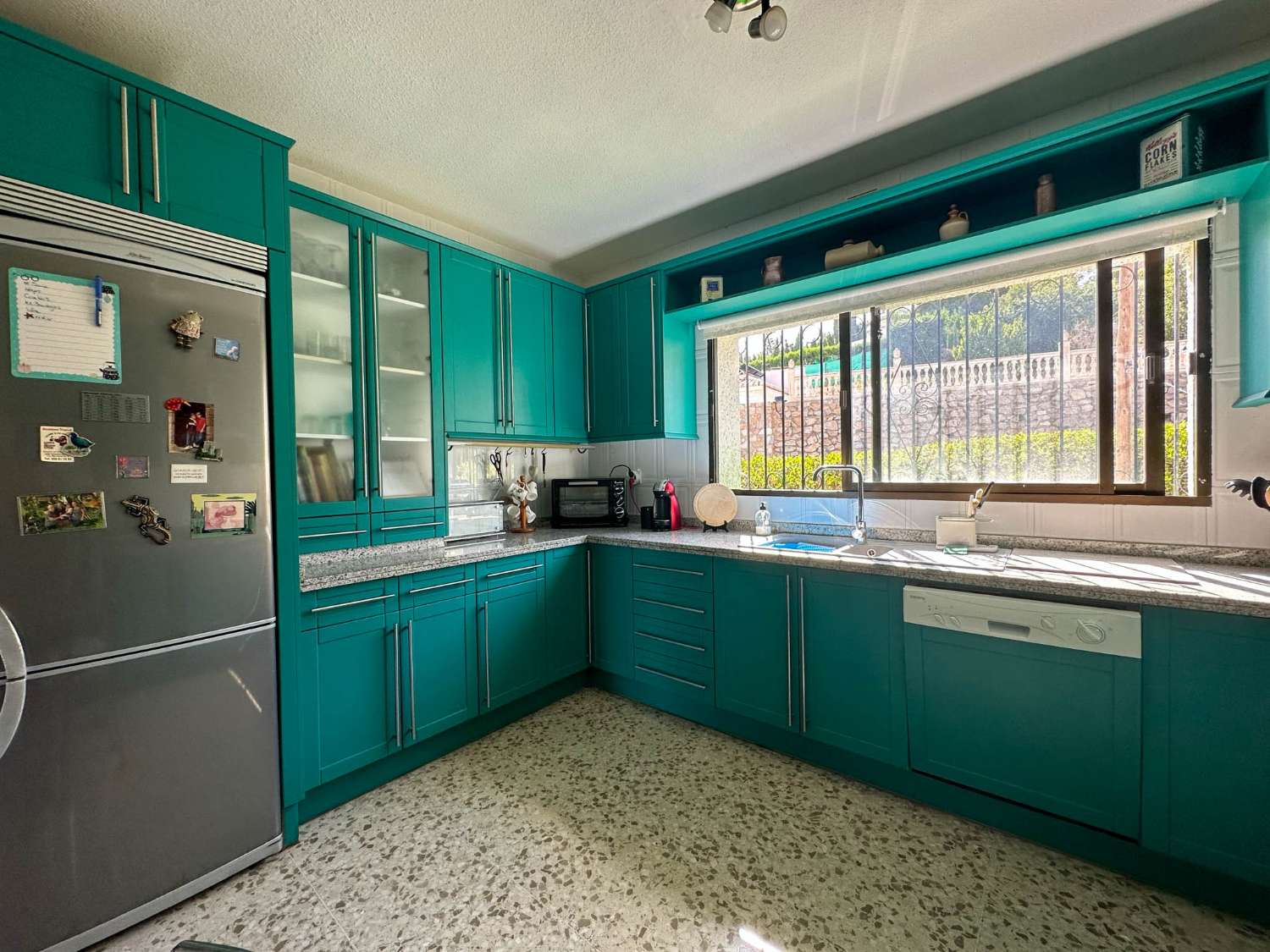 Espectacular villa en venta en Monte de los Almendros