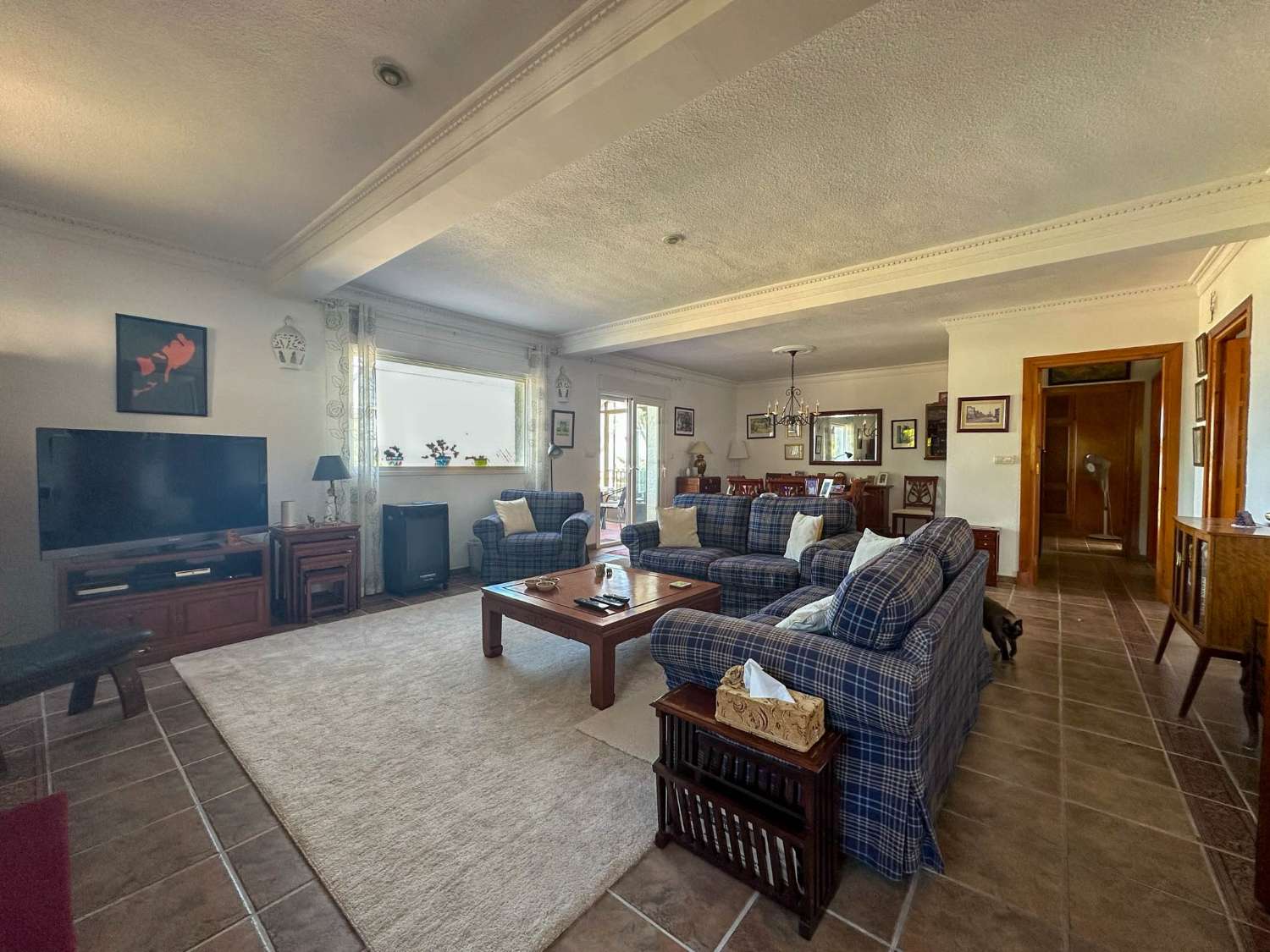 Espectacular villa en venta en Monte de los Almendros