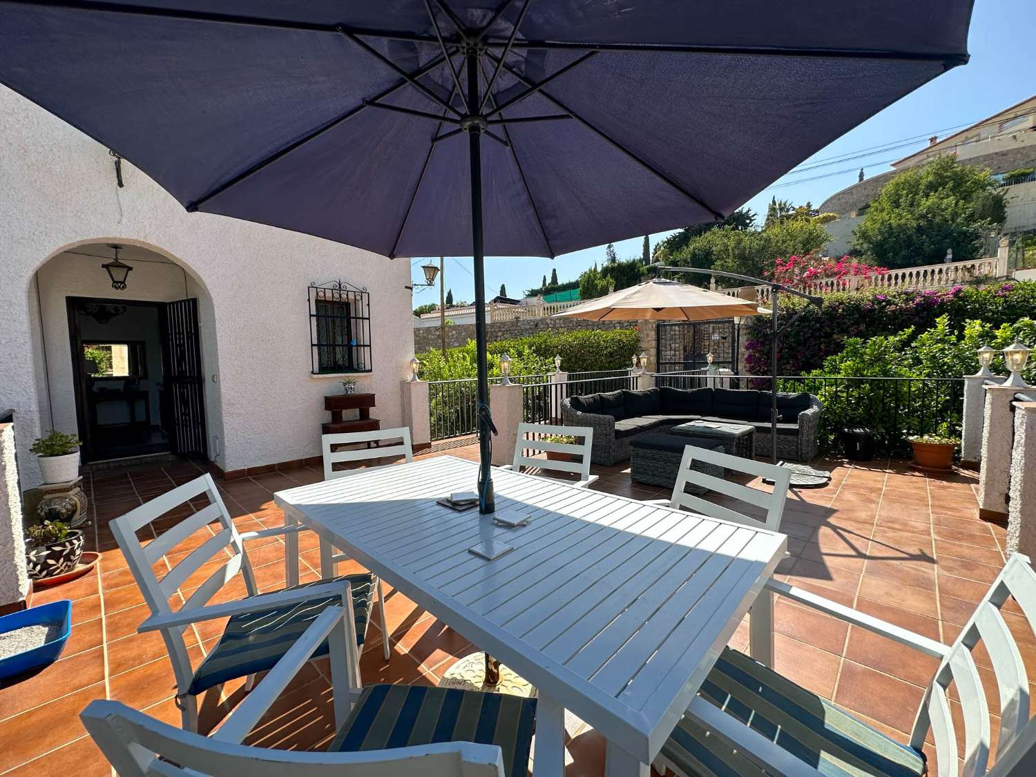 Espectacular villa en venta en Monte de los Almendros