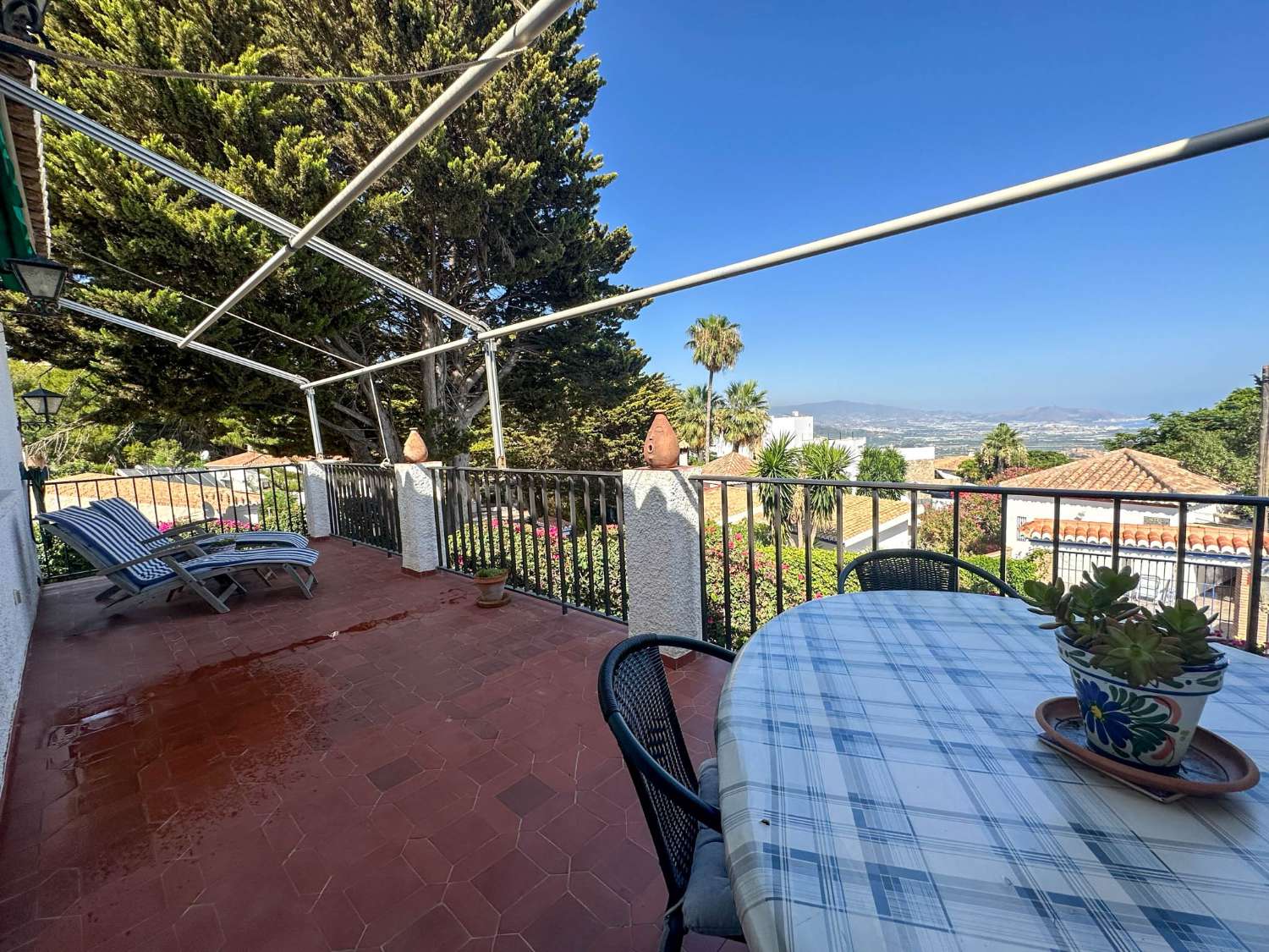 Espectacular villa en venta en Monte de los Almendros