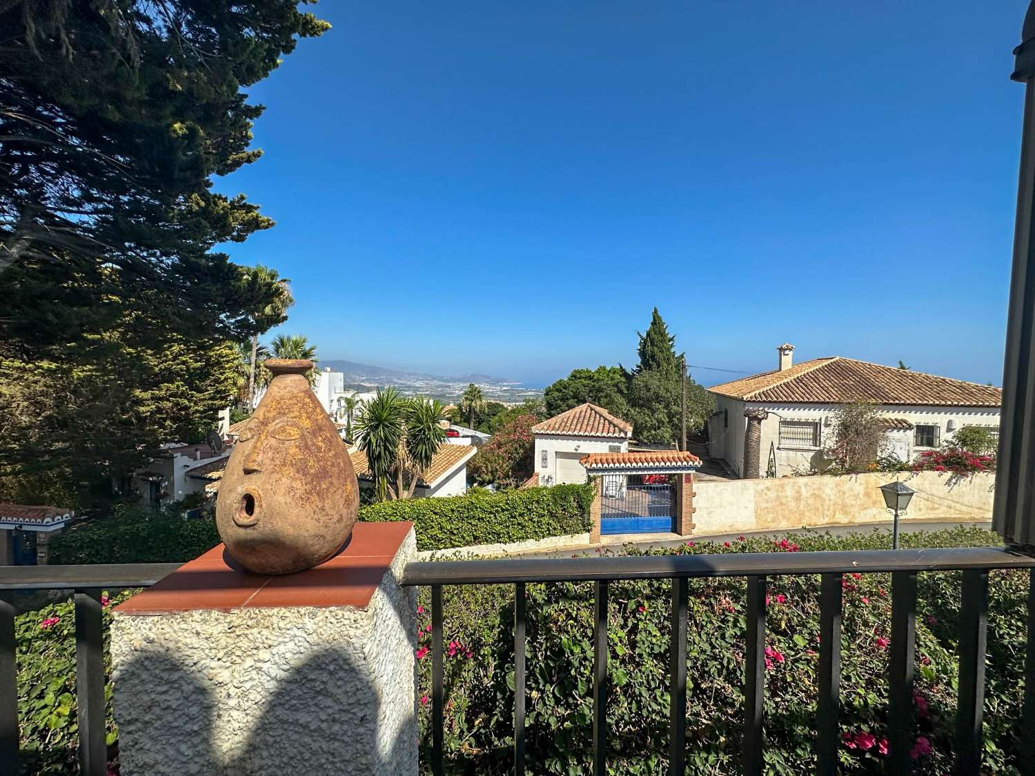 Espectacular villa en venta en Monte de los Almendros