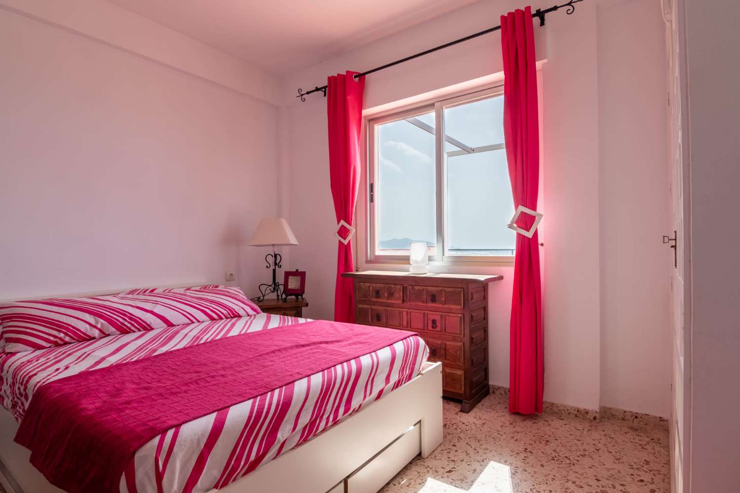 شقة للبيع في Centro (Salobreña)