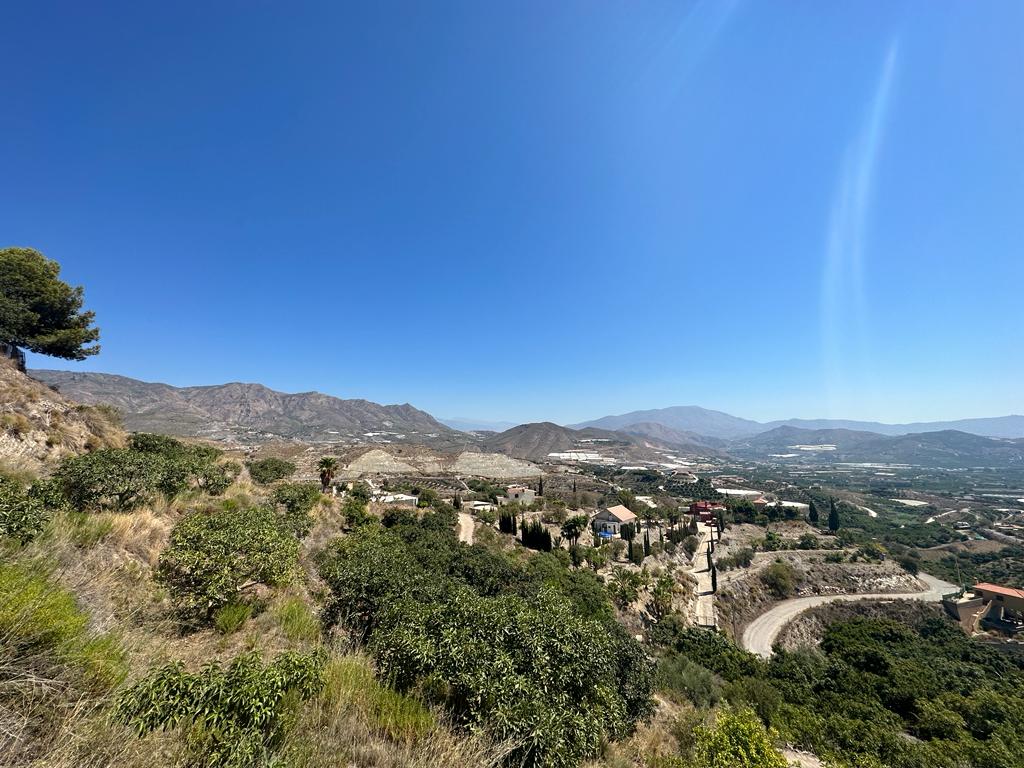 Cortijo con potencial en venta en Matagallares, Salobreña